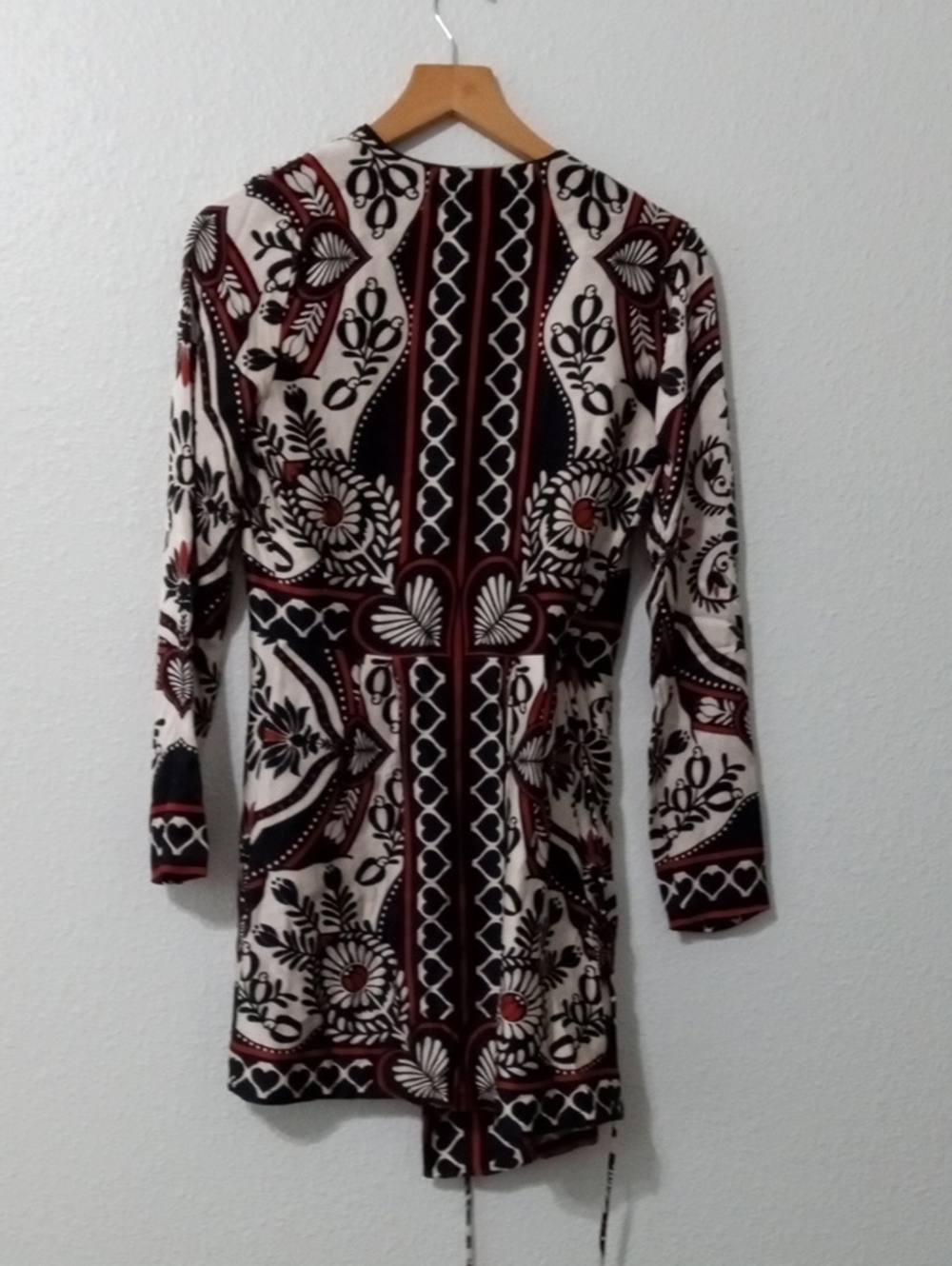 Farm Rio Wrap Dress - Picture 4 of 6